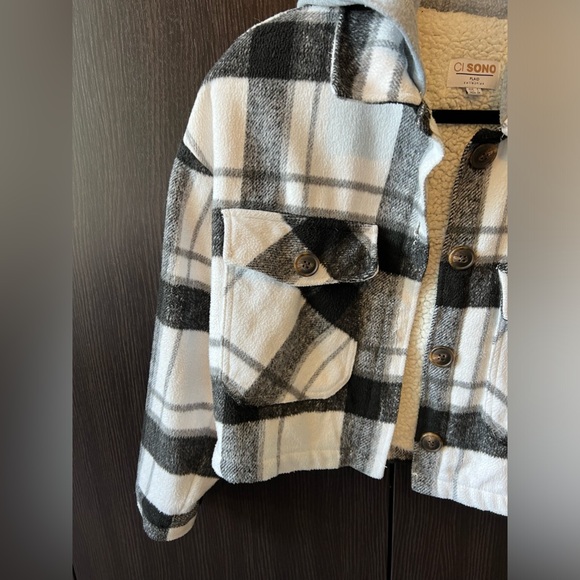 Sherpa Lined Plaid Shacket - Picture 2 of 4